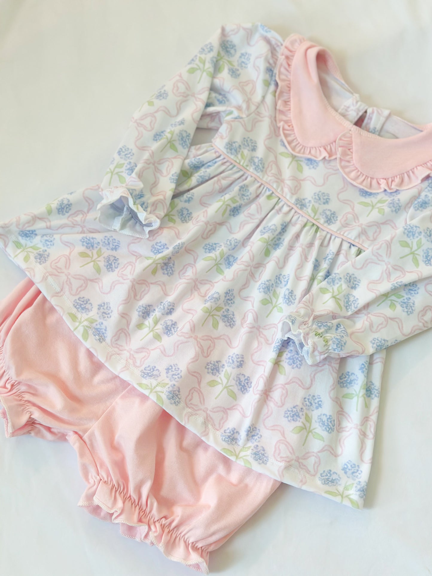 Bows + Hydrangeas Bloomer Short Set