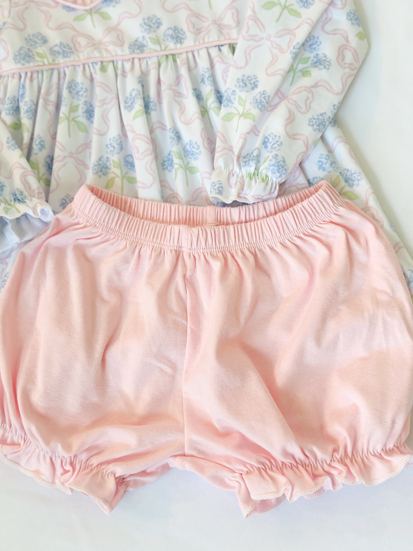 Bows + Hydrangeas Bloomer Short Set