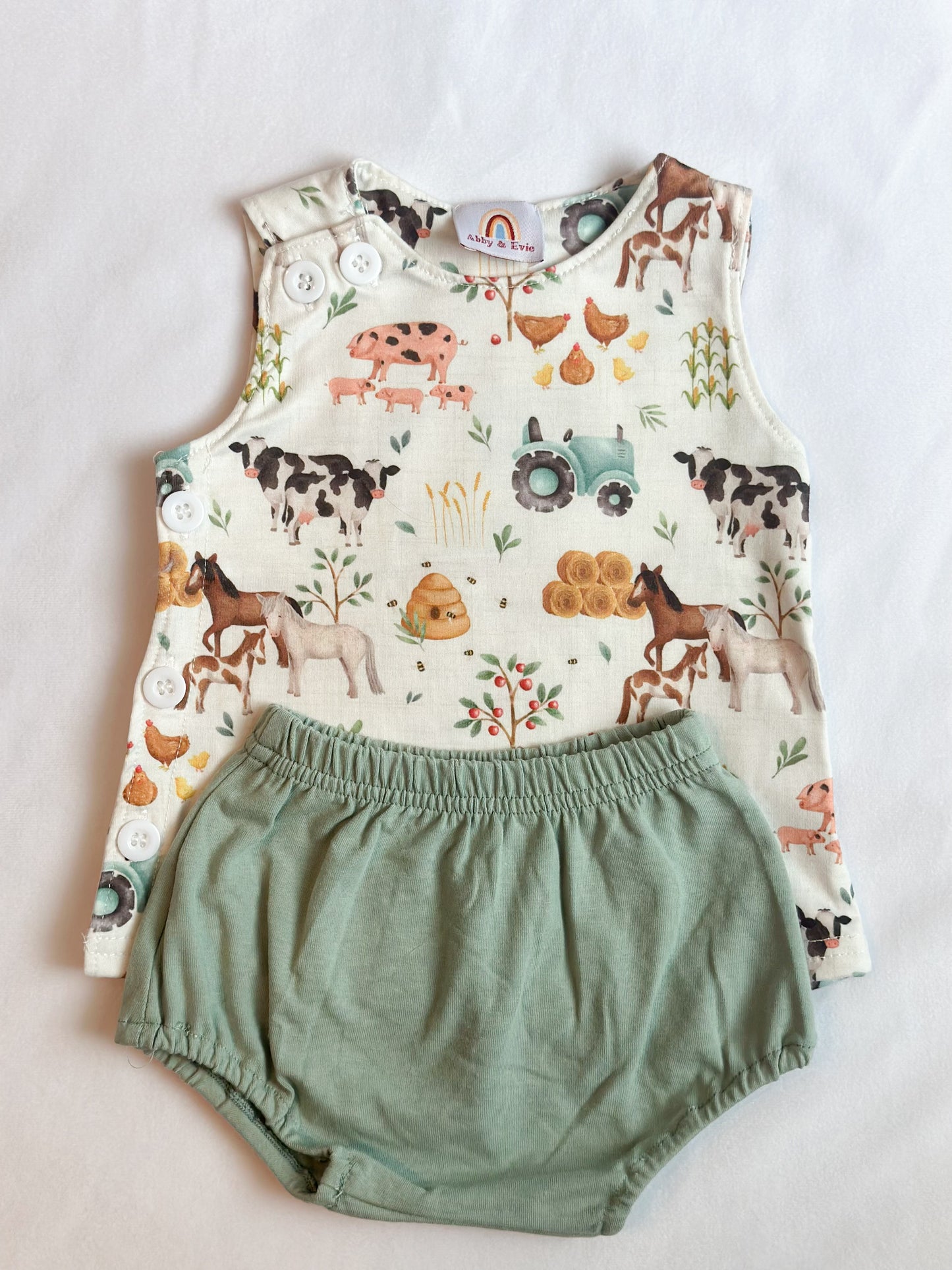 Sage Farm Animal Diaper Set