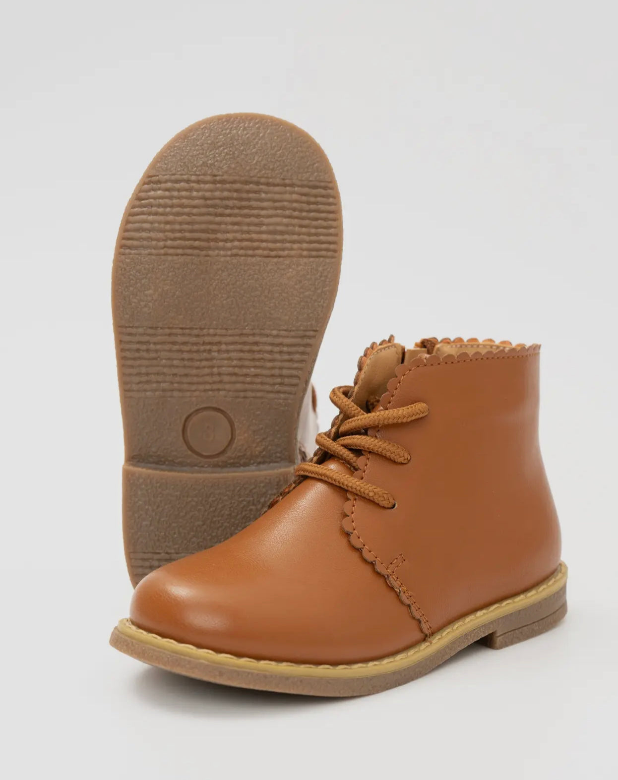 Cinnamon Scallop Trim Boot